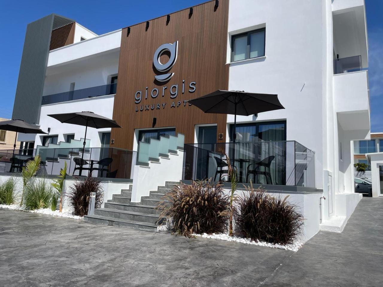 Giorgis Luxury Apartments Ayia Napa Eksteriør billede